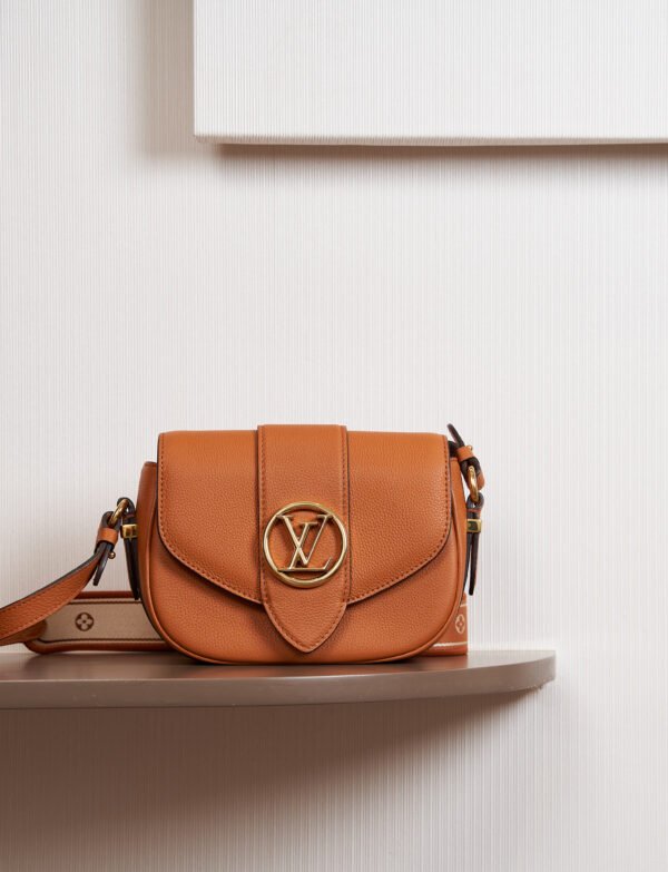 Louis Vuitton Pont 9 Soft MM Bag