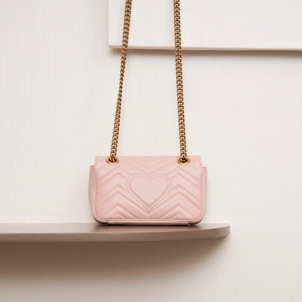 Gucci GG Marrmont Small Shoulder Bag in Pink
