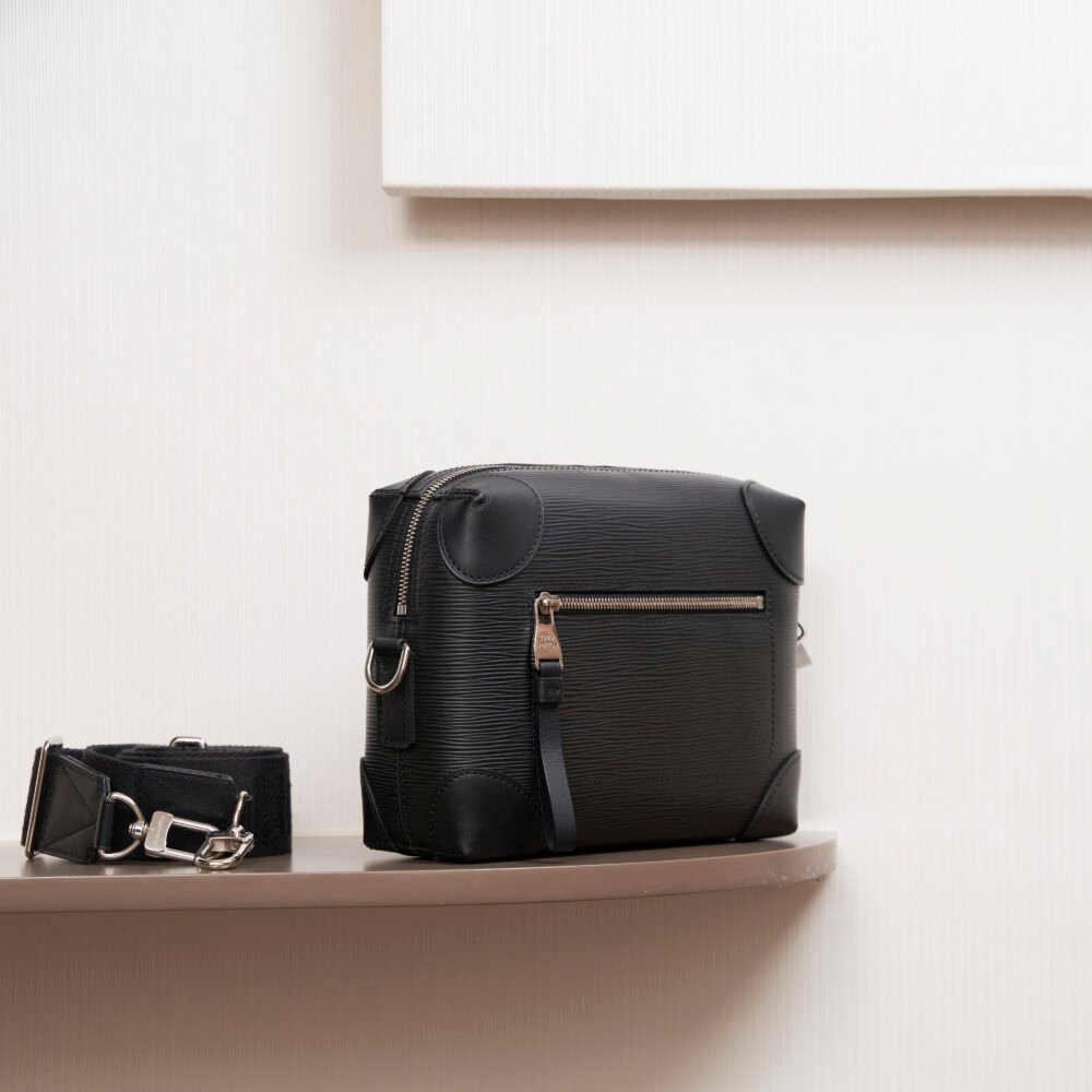 Louis Vuitton Supple Trunk Messenger Bag