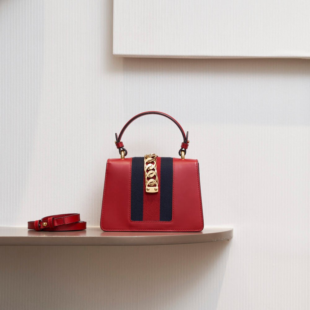 Gucci Sylvie Mini Handbag in Red